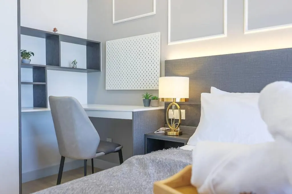 Continew Trx Corner House +2 Balconies +2 Rooms Kuala Lumpur