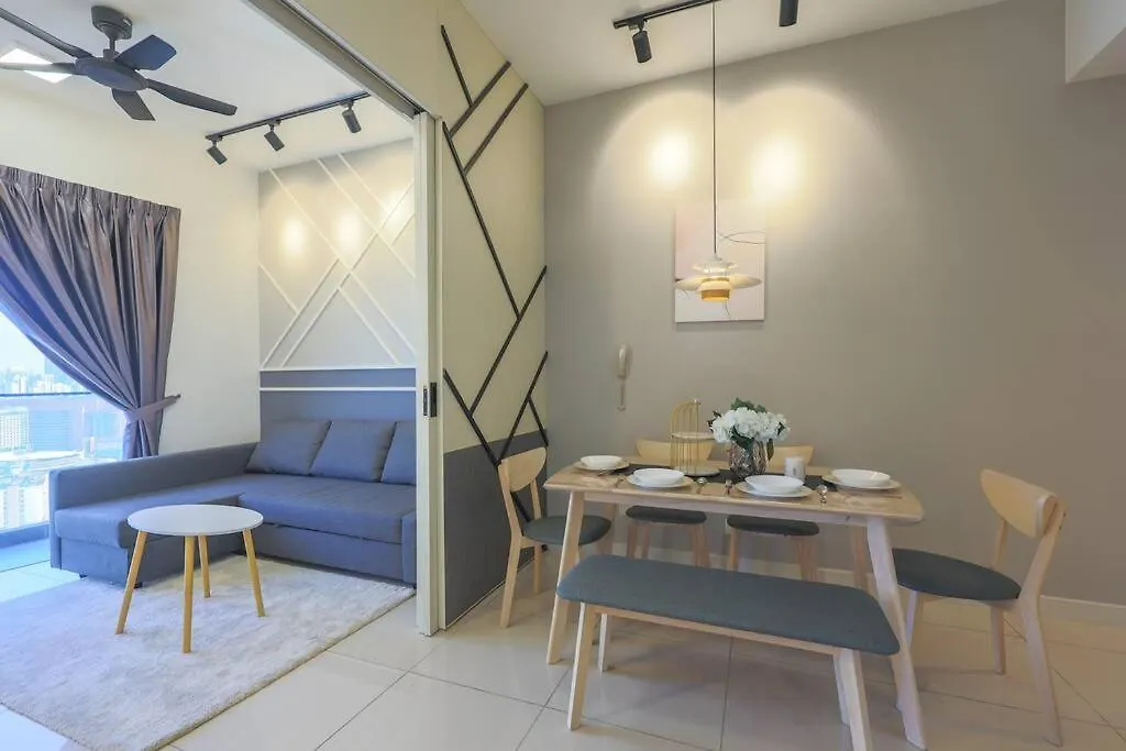Continew Trx Corner House +2 Balconies +2 Rooms Kuala Lumpur 0*,