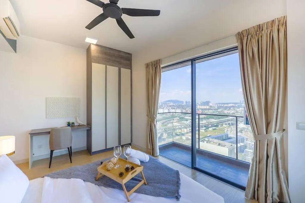 Continew Trx Corner House +2 Balconies +2 Rooms Kuala Lumpur 0*,
